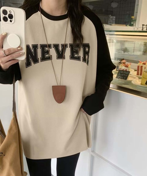 aimoha(アイモハ)の「ロゴプリントラグランスリーブ長袖Tシャツ(Tシャツ/カットソー・レディース・ベージュ/ピンク/ホワイト/パープル・FREE)」の3枚目の写真