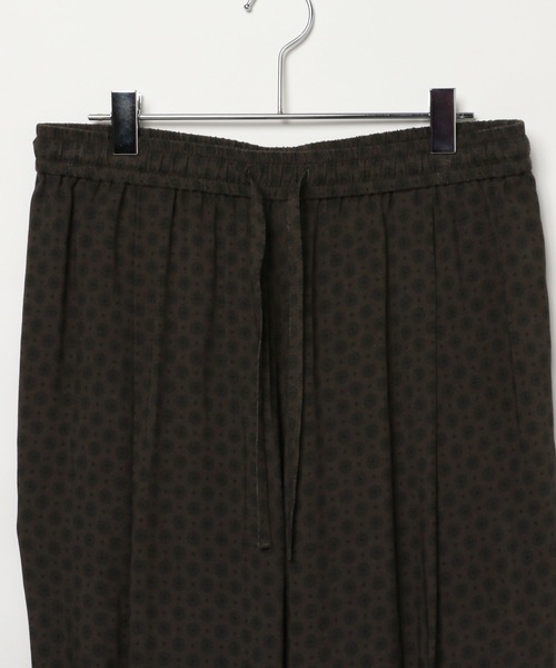 AMERICAN RAG CIE（アメリカンラグシー）の「【AMERICAN RAG CIE】小紋プリントイージーパンツ（MEN)（その他パンツ・メンズ・ブラウン/ブラック・LARGE/MEDIUM）」の7枚目の写真