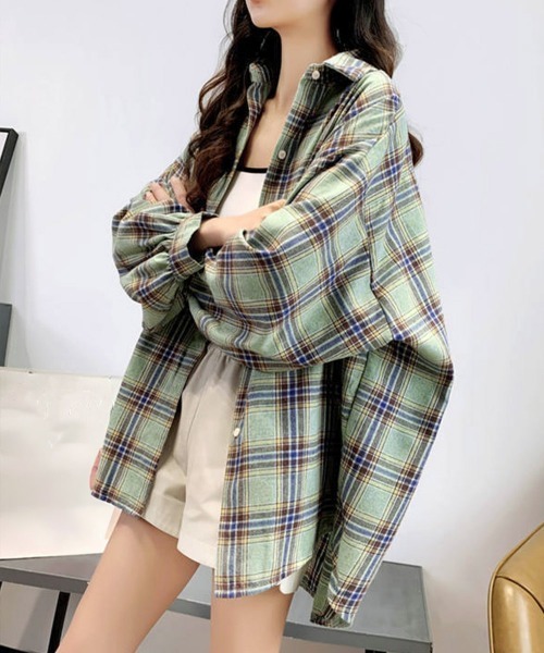 Miniministore(ミニミニストア)の「オーバーサイズ チェックシャツレディース(シャツ/ブラウス・レディース・ベージュ/レッド/グリーン/イエロー/ピンク・FREE)」の3枚目の写真