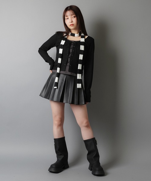 SPINNS(スピンズ)の「ZIP!で紹介されました♪ 細スカーフ/ボーダー/ウィッシュコア(バンダナ/スカーフ・レディース・グレー系その他/ブラック×ホワイト・ONESIZE)」の6枚目の写真