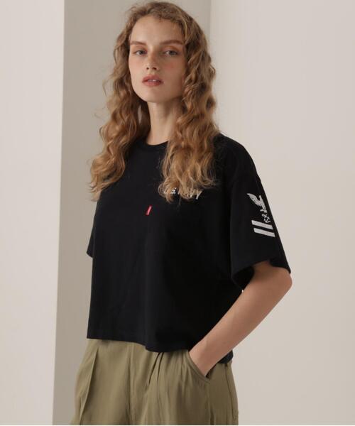 AVIREX(アヴィレックス)の「NAVAL POCKET SHORT T-SHIRT/ネイバルポケット ショートティーシャツ(Tシャツ/カットソー・レディース・ホワイト系2/オレンジ/ネイビー/ネイビー系1・F)」の7枚目の写真