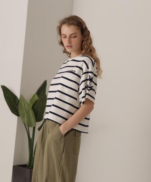 AVIREX(アヴィレックス)の「NAVAL POCKET SHORT T-SHIRT/ネイバルポケット ショートティーシャツ(Tシャツ/カットソー・レディース・ホワイト系2/オレンジ/ネイビー/ネイビー系1・F)」の12枚目の写真
