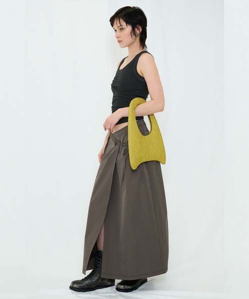 VIAVANDA（ヴィアヴァンダ）の「WRAP MAXI SKIRT（スカート・レディース・グレー/ブラック・FREE）」の16枚目の写真