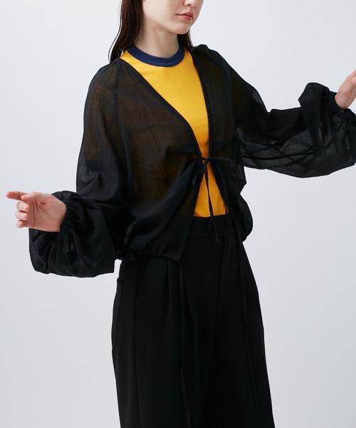 M TO R(ムウトアール)の「BALOON N/C SHIRTS BOLERO(シャツ/ブラウス・レディース・ホワイト/ブラック・38/40)」の20枚目の写真