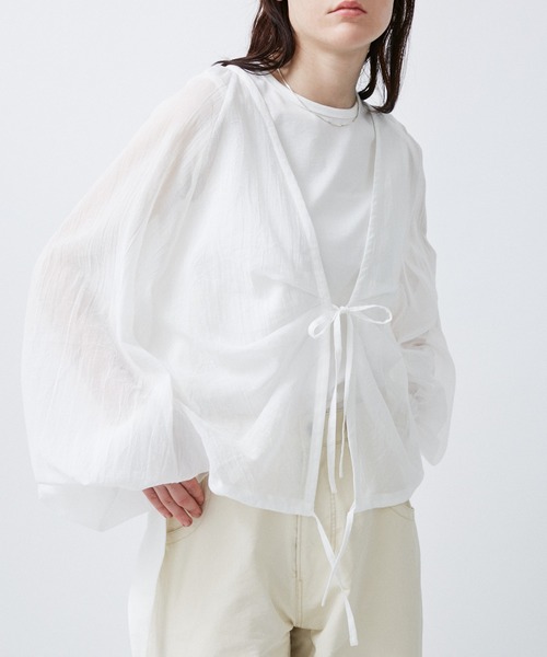 M TO R(ムウトアール)の「BALOON N/C SHIRTS BOLERO(シャツ/ブラウス・レディース・ホワイト/ブラック・38/40)」の10枚目の写真