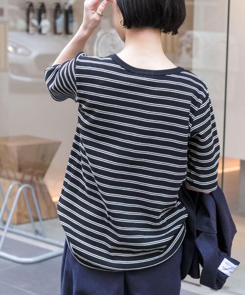 FORK&SPOON（フォークアンドスプーン）の「FORK&SPOON　ワッフルジャガードTシャツ（Tシャツ/カットソー・レディース・ブルー系その他/オフホワイト/ブラック系その他/ブラウン系その他・1）」の16枚目の写真