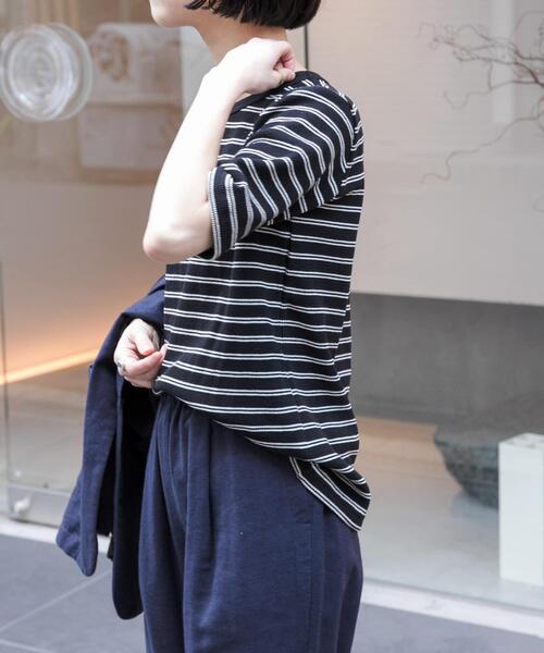 FORK&SPOON（フォークアンドスプーン）の「FORK&SPOON　ワッフルジャガードTシャツ（Tシャツ/カットソー・レディース・ブルー系その他/オフホワイト/ブラック系その他/ブラウン系その他・1）」の19枚目の写真