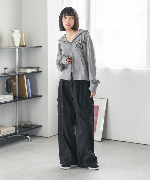 PBLIM（ページボーイリム）の「《UNISEX》ピグメントカーゴパンツ（カーゴパンツ・レディース・オフホワイト/ブラック/ブラウン・MEDIUM/LARGE）」の11枚目の写真