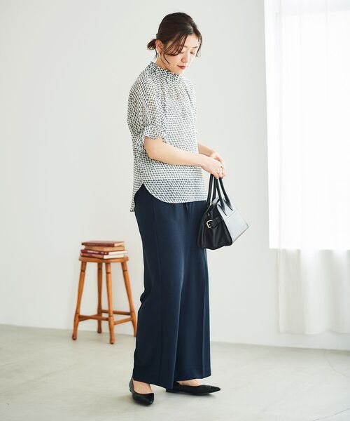 le.coeur blanc(ルクールブラン)の「シフォン幾何柄プリントブラウス(シャツ/ブラウス・レディース・ホワイト系その他/ブルー系その他4・38)」の12枚目の写真