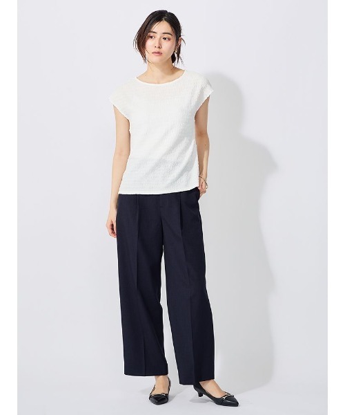 Perfect Suit FActory（パーフェクトスーツファクトリー）の「【ドライタッチ】クラッシュジャガード　フレンチスリーブブラウス（Tシャツ/カットソー・レディース・オフホワイト/ブラック/ダークブラウン/チャコールグレー・S/M/L）」の17枚目の写真