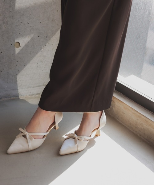 Dorry Doll（ドリードール）の「クロスリボンパンプス（パンプス・レディース・ベージュ/ベージュ×ブラック/ブラック・S/M/L）」の8枚目の写真