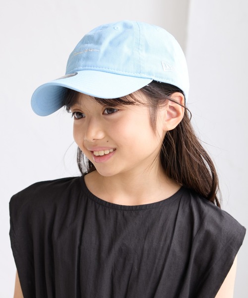 NEW ERA（ニューエラ）の「【NEW ERA(R)/ニューエラ別注】Casual Classic logo cap/リンクコーデ（キャップ・キッズ・ブラック/サックスブルー・FREE）」の2枚目の写真