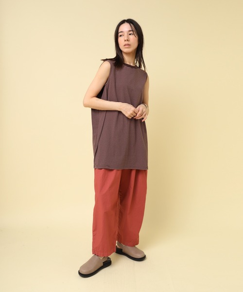 RNA-N（アールエヌエーエヌ）の「M2466 マイクロボーダータックプルオーバー（Tシャツ/カットソー・レディース・ブラック/ブラウン/キナリ・FREE）」の12枚目の写真