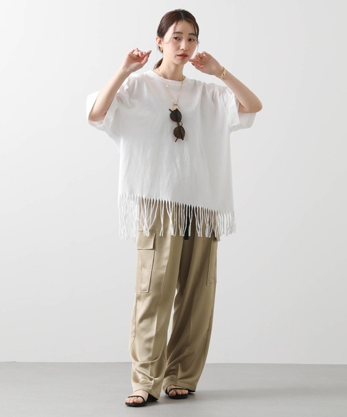 Boutique Ordinary(ブティークオーディナリー)の「フリンジヘムバックロゴ5分袖カットソー(Tシャツ/カットソー・レディース・ホワイト/ブラック・FREE)」の8枚目の写真