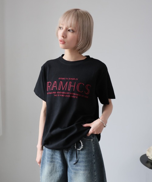 Girly Doll(ガーリードール)の「刺繍フロントロゴデザインTシャツ(Tシャツ/カットソー・レディース・グレー/ブラック/ホワイト・F)」の11枚目の写真