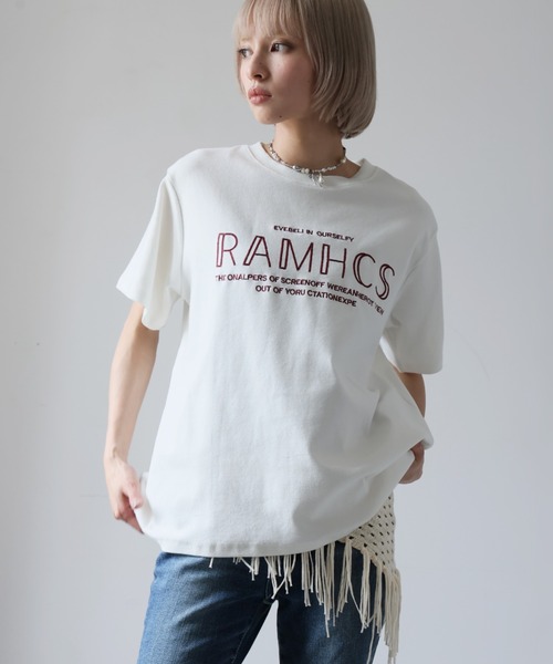 Girly Doll(ガーリードール)の「刺繍フロントロゴデザインTシャツ(Tシャツ/カットソー・レディース・グレー/ブラック/ホワイト・F)」の18枚目の写真
