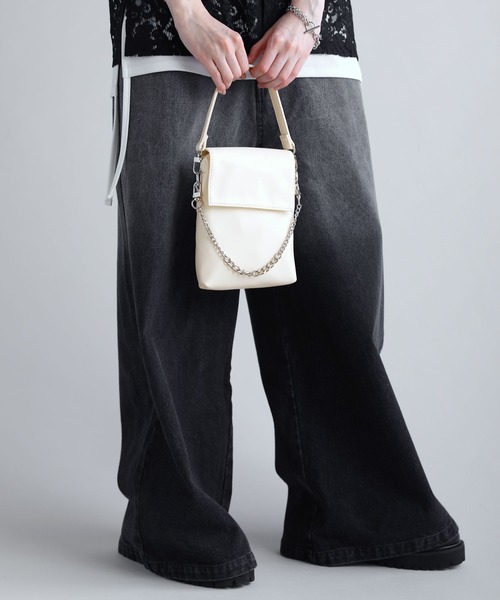 SOCCE（ソーシー）の「2way合皮ミニショルダーバッグ（ショルダーバッグ・メンズ・ブラック/ホワイト・F）」の13枚目の写真