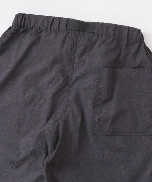 ITEMS URBANRESEARCH(アイテムズ アーバンリサーチ)の「『セットアップ対応』Nylon Paisley Shorts(その他パンツ・メンズ・カーキ/ブラック/ブラウン・MEDIUM/LARGE)」の17枚目の写真