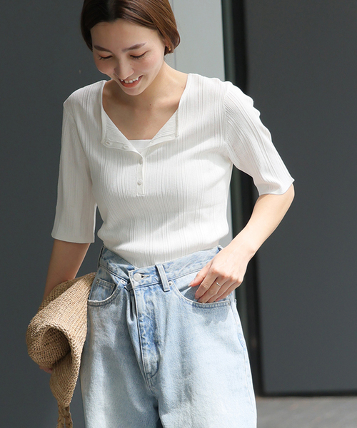 JOURNAL STANDARD relume（ジャーナルスタンダード　レリューム）の「【FUNCTION】ランダムリブ2WAYヘンリー（ニット/セーター・レディース・ブラック/ブラウン/ホワイト・FREE）」の2枚目の写真