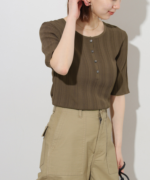 JOURNAL STANDARD relume（ジャーナルスタンダード　レリューム）の「【FUNCTION】ランダムリブ2WAYヘンリー（ニット/セーター・レディース・ブラック/ブラウン/ホワイト・FREE）」の17枚目の写真