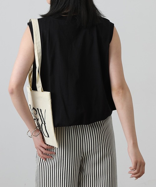 COLONY 2139(コロニートゥーワンスリーナイン)の「カットバルーンノースリトップス(Tシャツ/カットソー・レディース・チャコールグレー/ブラック/ミント/ホワイト・FREE)」の16枚目の写真