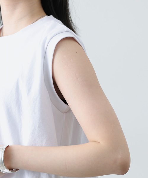 COLONY 2139(コロニートゥーワンスリーナイン)の「カットバルーンノースリトップス(Tシャツ/カットソー・レディース・チャコールグレー/ブラック/ミント/ホワイト・FREE)」の6枚目の写真