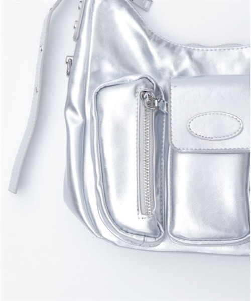 axes femme（アクシーズファム）の「マルチポケットショルダー（ショルダーバッグ・レディース・ブラック/シルバー・FREE）」の18枚目の写真