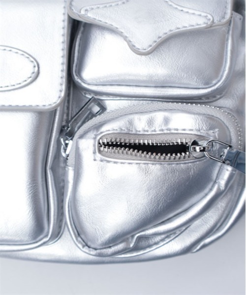 axes femme（アクシーズファム）の「マルチポケットショルダー（ショルダーバッグ・レディース・ブラック/シルバー・FREE）」の17枚目の写真