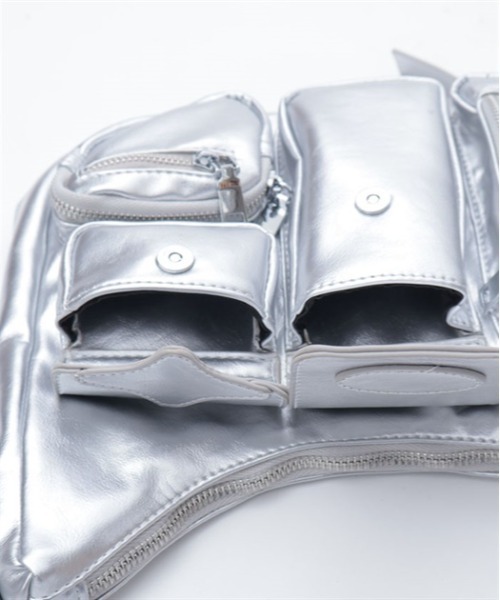 axes femme（アクシーズファム）の「マルチポケットショルダー（ショルダーバッグ・レディース・ブラック/シルバー・FREE）」の15枚目の写真