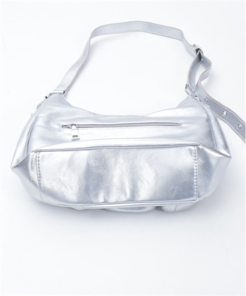 axes femme（アクシーズファム）の「マルチポケットショルダー（ショルダーバッグ・レディース・ブラック/シルバー・FREE）」の13枚目の写真