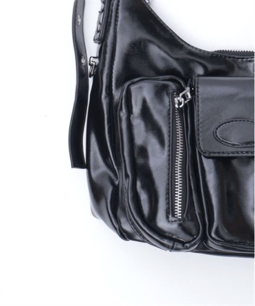 axes femme（アクシーズファム）の「マルチポケットショルダー（ショルダーバッグ・レディース・ブラック/シルバー・FREE）」の8枚目の写真