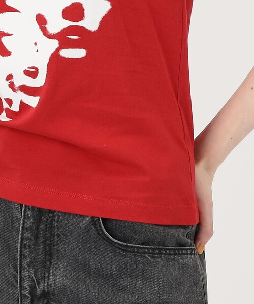 RAF SIMONS (RUNNER)(ラフシモンズランナー)の「RAF SIMONS TIGHT FIT T-SHIRT GH(Tシャツ/カットソー・レディース・レッド系その他・S)」の3枚目の写真