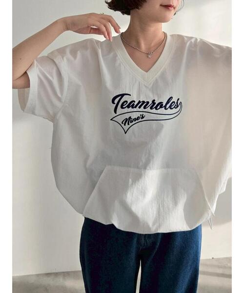 SM2（エスエムツー）の「ロゴ刺繍Vネック布帛Tシャツ（Tシャツ