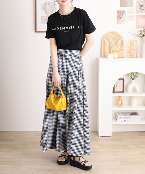 BRODIAEA（ブローディア）の「BRODIAEA 半袖シンプルロゴカットソー（Tシャツ/カットソー・レディース・ネイビー/ベージュ/オフホワイト/ピンク/ブラック・40）」の13枚目の写真