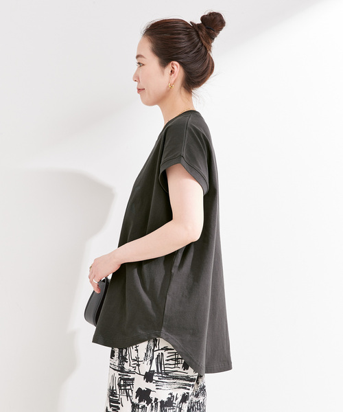 B.C STOCK(ベーセーストック)の「手洗い可 / アソートフレンチスリーブロゴTEE(Tシャツ/カットソー・レディース・チャコールグレー/ホワイト/ブラウン・FREE)」の7枚目の写真