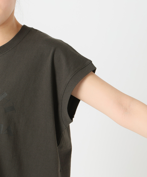 B.C STOCK(ベーセーストック)の「手洗い可 / アソートフレンチスリーブロゴTEE(Tシャツ/カットソー・レディース・チャコールグレー/ホワイト/ブラウン・FREE)」の14枚目の写真