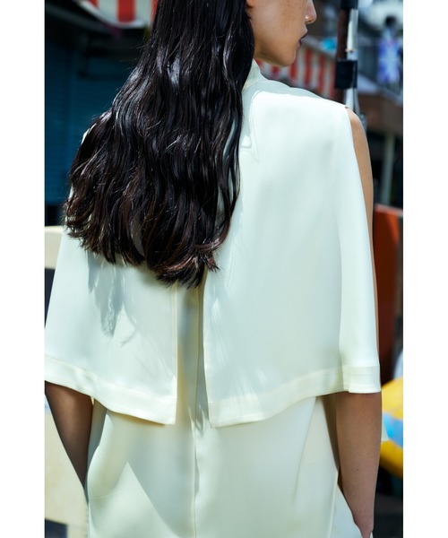 ENFOLD（エンフォルド）の「セミマットサテン スタンドネックタンクトップ（タンクトップ・レディース・アイボリー・38）」の5枚目の写真