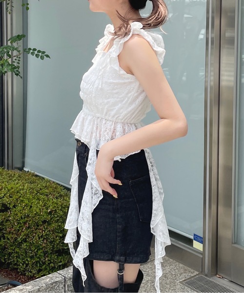 one way（ワンウェイ）の「フリルシャーリングブラウス（シャツ/ブラウス・レディース・ホワイト/ピンク/ブルー系その他/ブラック/ブラック系その他・FREE）」の10枚目の写真