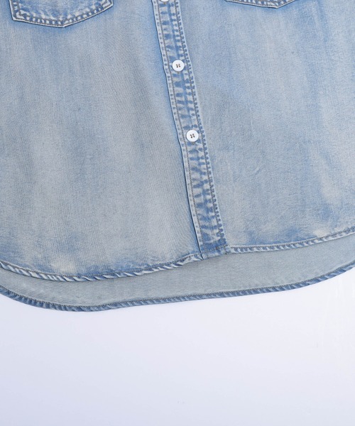 AMELY（エミリー）の「フレンチスリーブデニムシャツ（シャツ/ブラウス・レディース・ライトブルー/ブラック/ブルー・フリー）」の4枚目の写真