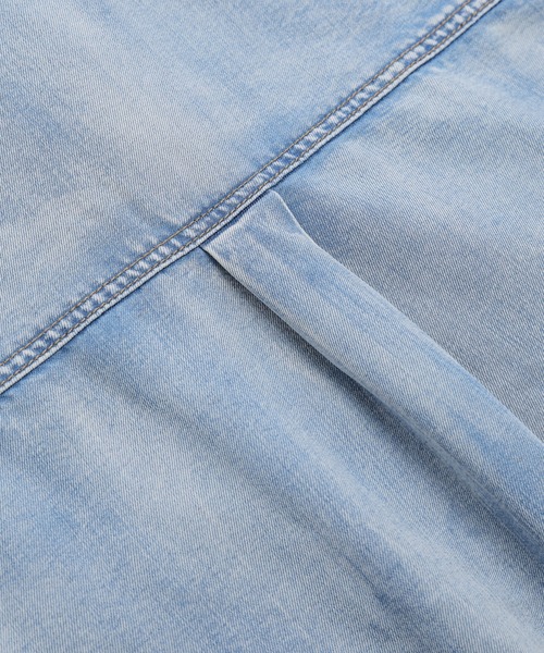 AMELY（エミリー）の「フレンチスリーブデニムシャツ（シャツ/ブラウス・レディース・ライトブルー/ブラック/ブルー・フリー）」の8枚目の写真