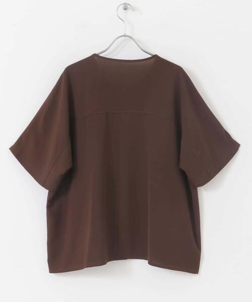 ITEMS URBANRESEARCH(アイテムズ アーバンリサーチ)の「Vネックステッチブラウス(シャツ/ブラウス・レディース・ブラック/ブラウン/ホワイト・FREE)」の12枚目の写真