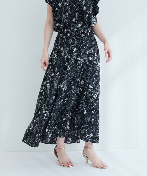natural couture（ナチュラルクチュール）の「【mizu】長さ変えられる後ろ下がりヘムスカート（スカート・レディース・ベージュ系その他/ブルー系その他/ブラック系その他・LARGE/MEDIUM）」の5枚目の写真
