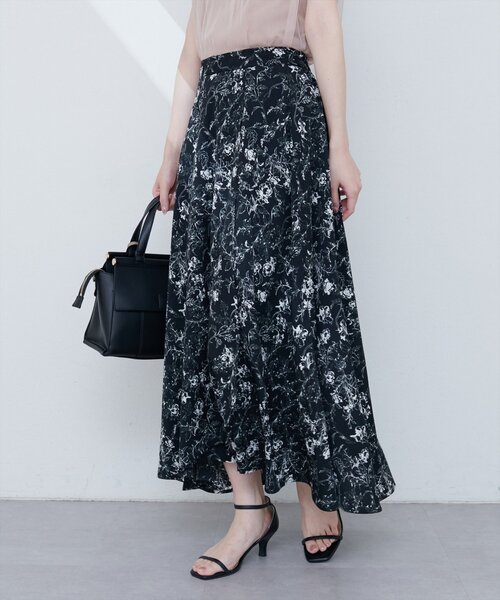 natural couture（ナチュラルクチュール）の「【mizu】長さ変えられる後ろ下がりヘムスカート（スカート・レディース・ベージュ系その他/ブルー系その他/ブラック系その他・LARGE/MEDIUM）」の11枚目の写真