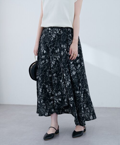 natural couture（ナチュラルクチュール）の「【mizu】長さ変えられる後ろ下がりヘムスカート（スカート・レディース・ベージュ系その他/ブルー系その他/ブラック系その他・LARGE/MEDIUM）」の14枚目の写真