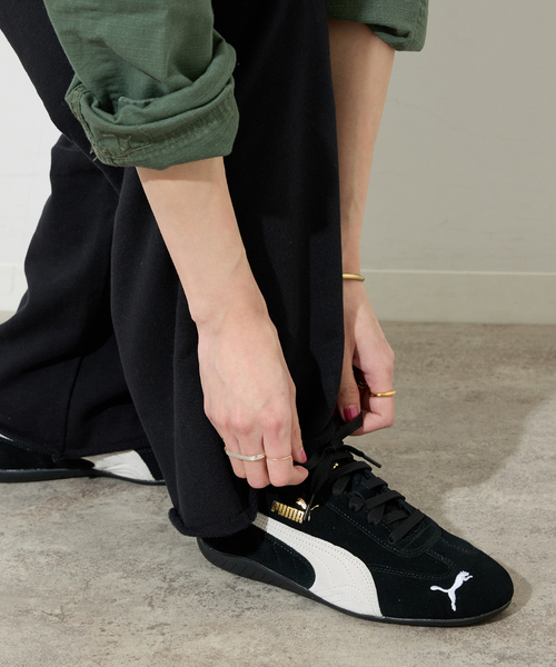 PUMA(プーマ)の「《追加》【PUMA / プーマ】SPEEDCAT OG:スニーカー(スニーカー・レディース・ブラック/ベージュ・24cm/23.5cm/23cm/25cm/24.5cm)」の2枚目の写真