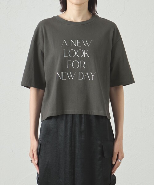 CAST:(キャストコロン)の「【A NEW LOOK FOR NEW DAY】ラメプリントTシャツ(Tシャツ/カットソー・レディース・ホワイト/グレー系その他2・M)」の8枚目の写真