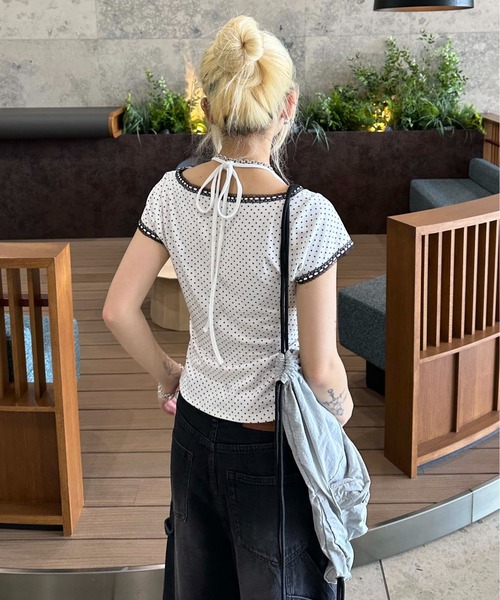 sedacle girl(セダクルガール)の「ドット柄ネックリボントップス(Tシャツ/カットソー・レディース・ブラック/オフホワイト・SMALL/MEDIUM)」の16枚目の写真
