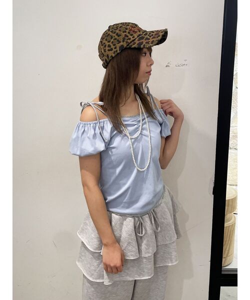 jouetie(ジュエティ)の「2WAYオフショルレースドッキングリボントップス(Tシャツ/カットソー・レディース・ブラック/グレー/ブルー・MEDIUM)」の15枚目の写真