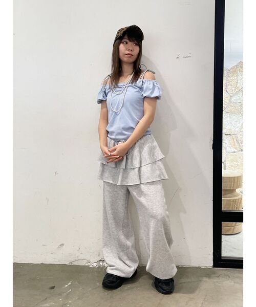 jouetie(ジュエティ)の「2WAYオフショルレースドッキングリボントップス(Tシャツ/カットソー・レディース・ブラック/グレー/ブルー・MEDIUM)」の18枚目の写真