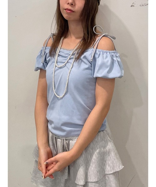 jouetie(ジュエティ)の「2WAYオフショルレースドッキングリボントップス(Tシャツ/カットソー・レディース・ブラック/グレー/ブルー・MEDIUM)」の3枚目の写真